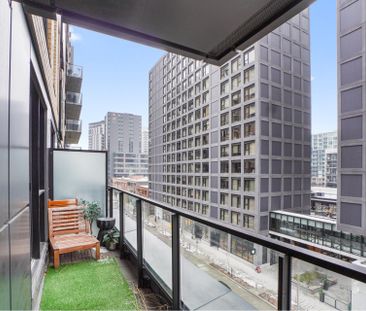 Appartement - 235 Rue Peel - Photo 2