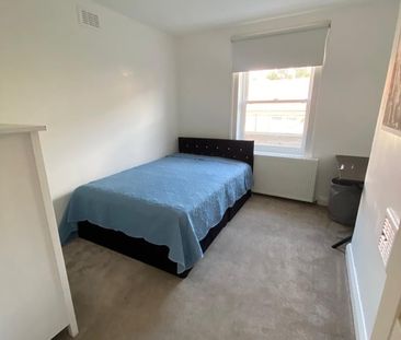 Room in a Shared House, Ashmore Road, W9 - Photo 2