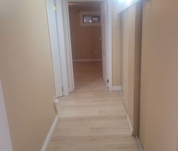 For Lease - 187 Septonne Avenue, Newmarket, Ontario - Photo 2