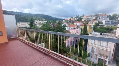 NICE - SAINT SYLVESTRE - STUDIO - TERRASSE - Photo 4