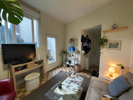 Location Appartement 2 pièces 37m² ANGERS 49100 - Photo 2