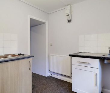 1 bedroom in a house share to rent - Photo 6