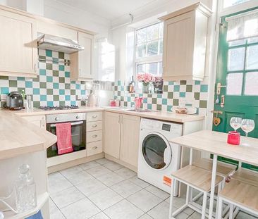 2 bedroom apartment to rent - Photo 4