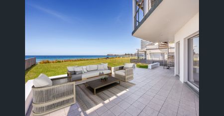 Coastal family living in the heart of Collaroy - Photo 4