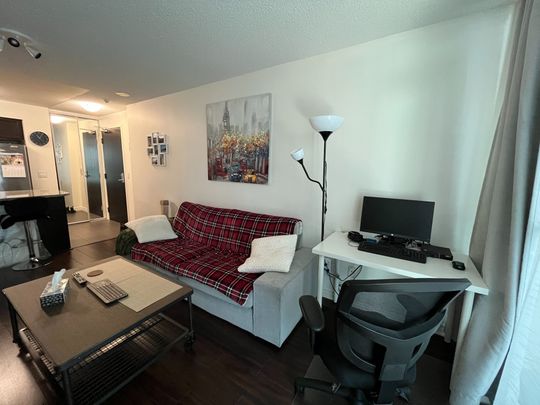For Lease - 19 Grand Trunk Crescent Unit# 1807, Toronto, Ontario - Photo 1