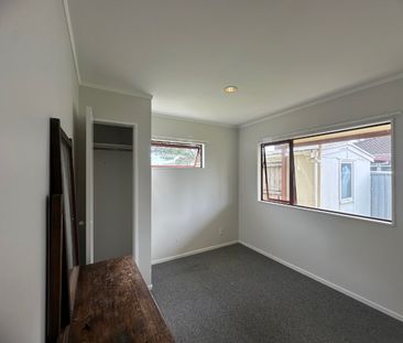 Cozy 3-Bedroom Family Home - Photo 6