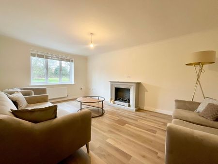 5 bedroom detached house to rent - Photo 3