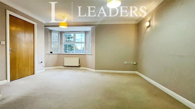 2 bedroom flat to rent - Photo 1