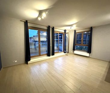 Appartement te huur - Foto 1