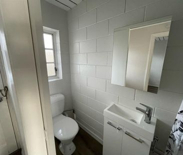 Unit 4, 553 Hillside Road, Caversham, Dunedin - Photo 5