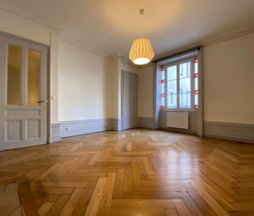 Location Appartement 5 pièces 126m² BESANCON 25000 - Photo 4
