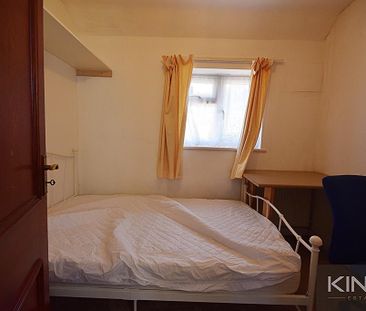 5 bedroom semi-detached house to rent - Photo 6