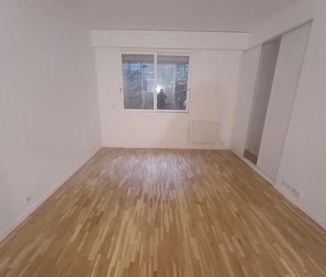 location Appartement T1 DE 28.4m² À PARIS - Photo 2