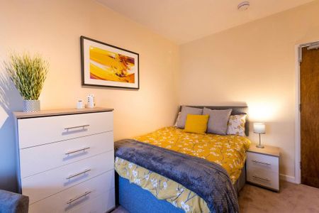 1 bedroom in a house share to rent - Photo 3