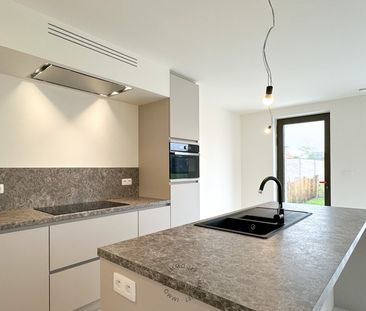 Prachtig gelegen nieuwbouwappartement met twee slaapkamers, tuin en... - Photo 4