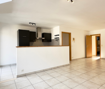 Appartement te huur in Ciney voor € 700 met 2 slaapkamers - Photo 1