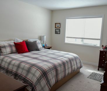 For Lease - 230 Waterbrook Lane, Kitchener, Ontario - Photo 5