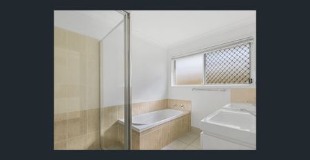 Spacious Home in Kallangur! - Photo 5