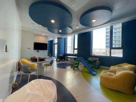 For Lease - 2920 Highway 7 N/A Unit# 4403, Vaughan, Ontario - Photo 3