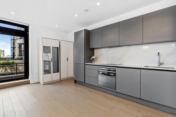 Studio to rent - Photo 1