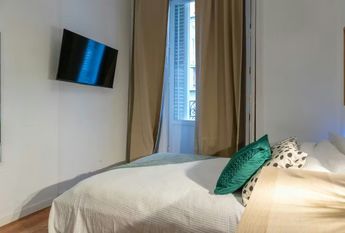 Calle de la Plaza, Madrid, Community of Madrid 28043