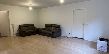 Appartement te huur in Mechelen-aan-de-Maas voor € 1.250 met 3 slaapkamers - Photo 2