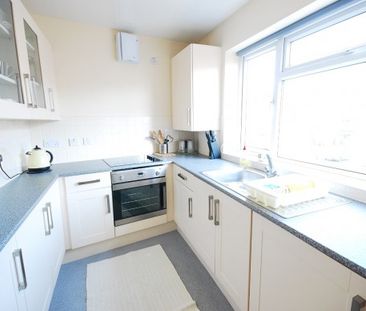 3 Bed - Doncaster Road, Sandyford - Photo 6