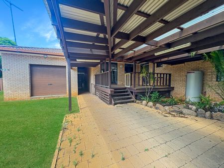 26 Aspen Road, Dubbo NSW 2830 - House For Rent | Domain - Photo 5