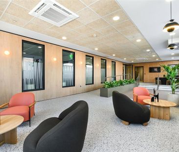 3 bedroom apartment to rent - Photo 6