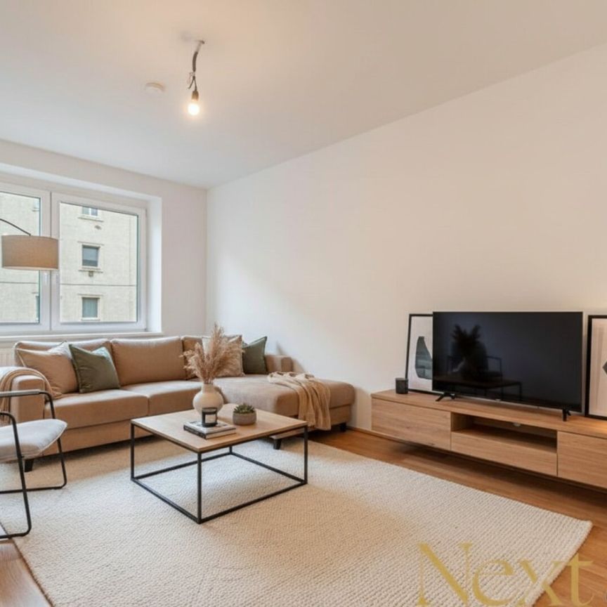 Sanierte 2,5-Zimmer-Altbauwohnung mit guter Infrastruktur in Linz zu vermieten! - Photo 1