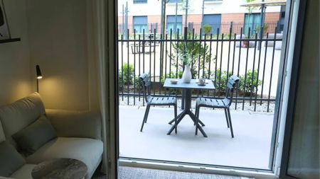 Avenida de la Industria, Alcobendas, Community of Madrid 28108 - Photo 5