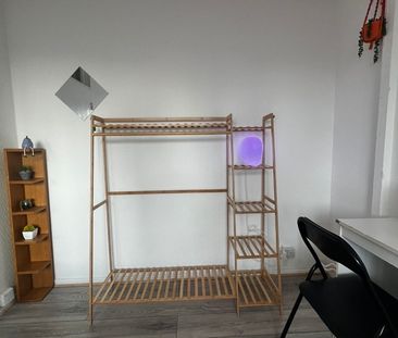 Room in a Shared Flat, Gilbert Sheldon House, W2 - Photo 1