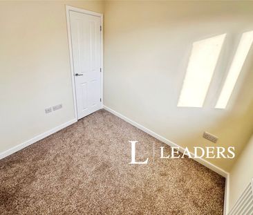 2 bedroom house to rent Frenchmoor Grove, Stoke-on-Trent, Staffords... - Photo 4