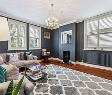 An elegant property in one of Chester's most prestigious addresses - Photo 1