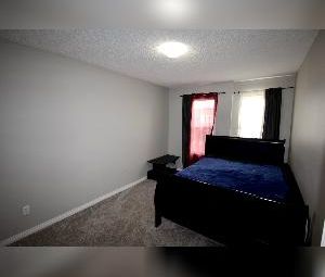 3 Bed 2.5 Bath Dbl Garage Home for Rent Edgemont - Photo 5
