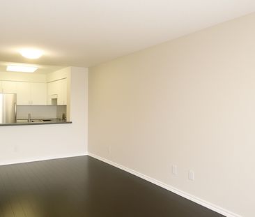 For Lease - 35 Kingsbridge Garden Circle Unit# 1604, Mississauga, O... - Photo 4