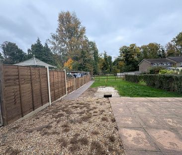 Semi-detached house to rent on - Photo 4