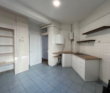 Location Appartement 3 pièces 80m² CHAMBERY 73000 - Photo 5