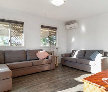 Modern Comfort in a Prime South Toowoomba Location - Photo 3