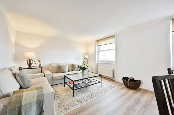 2 bedroom flat to rent - Photo 1