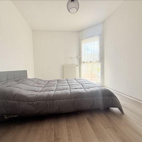 4 pièces - Meublé - 84,57 m² - 4ème étage - Colocation non autorisée - Photo 1