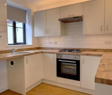 1 bedroom end of terrace house to rent - Photo 4