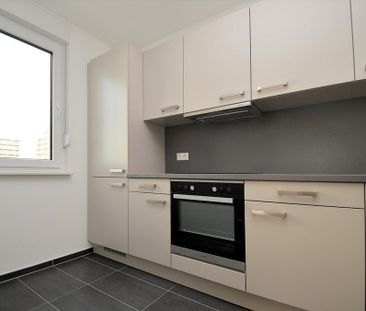 KOMFORTABEL WOHNEN IM NEUBAU - MIT BALKON, AUFZUG, FUSSBODENHEIZUNG UND EINBAUKÜCHE - Foto 4