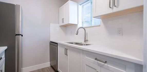 1 BEDROOM & DEN - 8805 Hudson Street, Vancouver - Photo 2