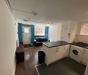 3 Bed Flat, Seel Street, L1 - Photo 4