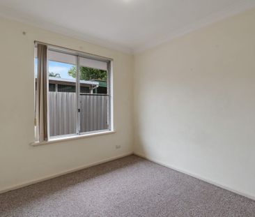 Spacious Family Home - Photo 5