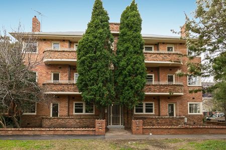 4/4 Church Square, St Kilda VIC 3182 - Photo 5