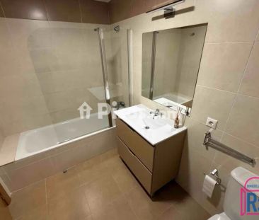 Apartamento en alquiler en Calle Laura de los Ríos - Foto 3