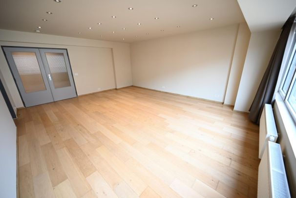 Appartement te huur in Sint-Kruis - Photo 1