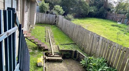 3 bedrooms, Northcross - Photo 5